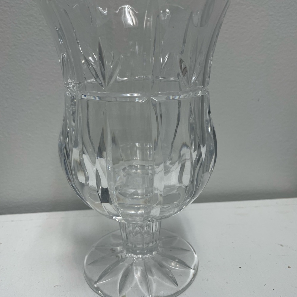 Elegant Clear Glass Vase